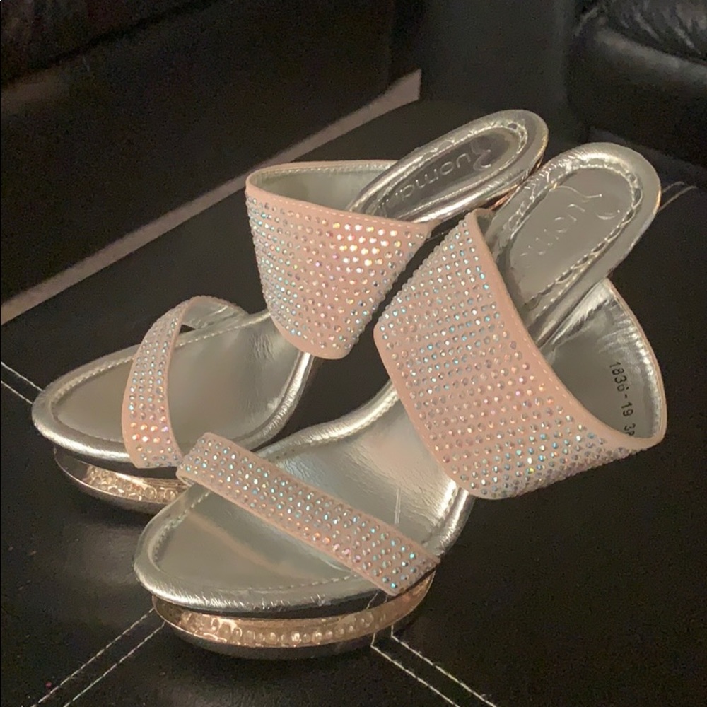 Amazing 4” heels